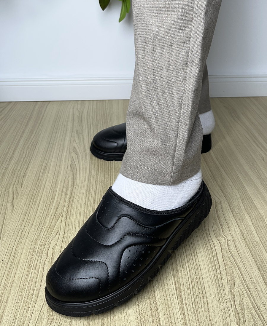 Nouveau sabot pour hommes